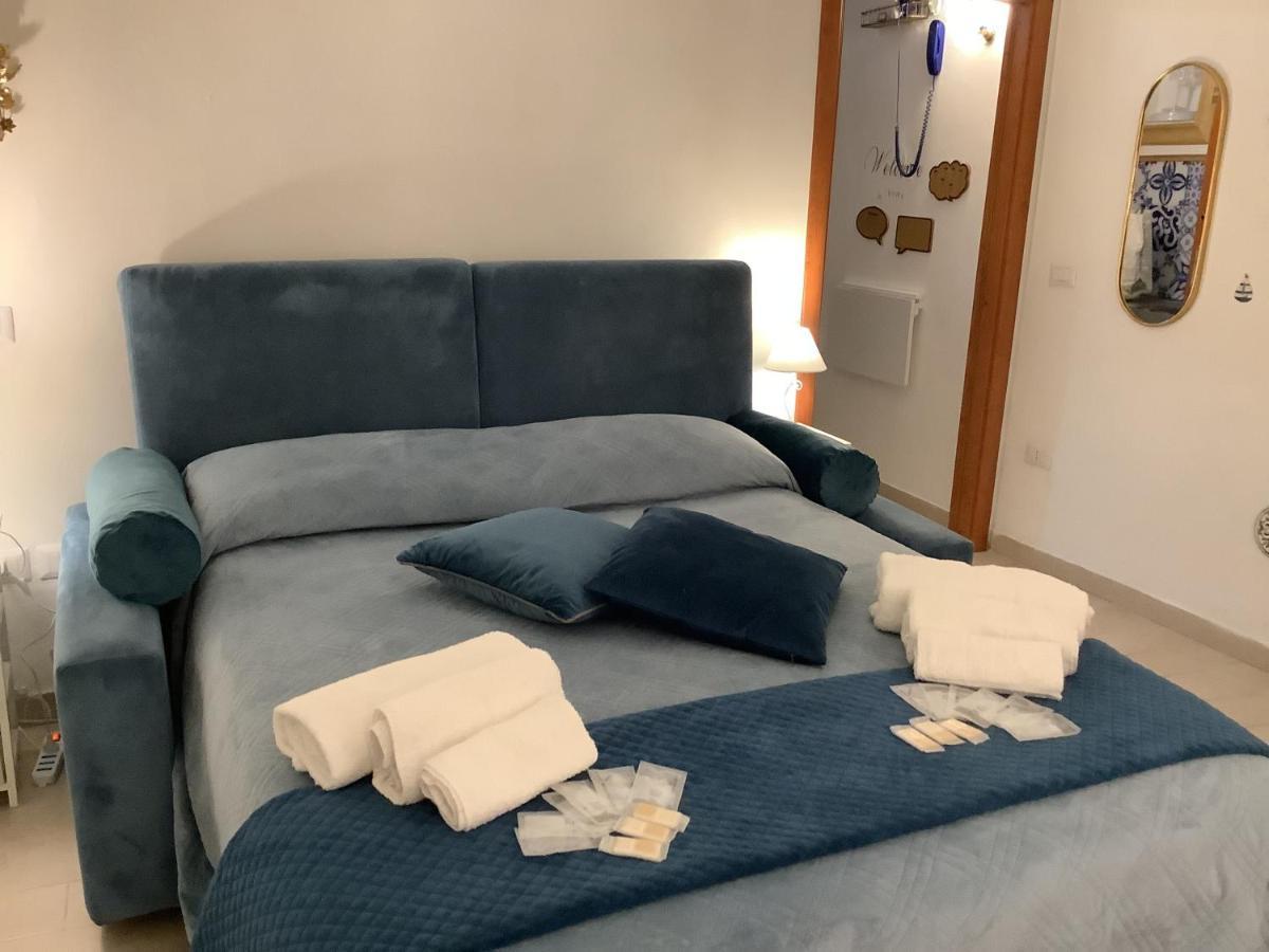 Tinnyhouse Apartment Naples