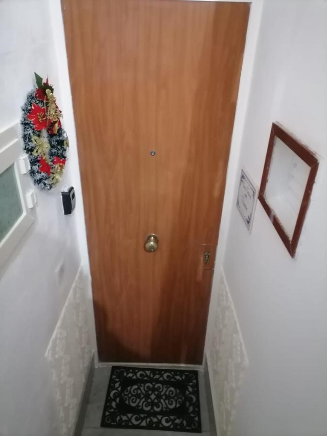 Tinnyhouse Neapel