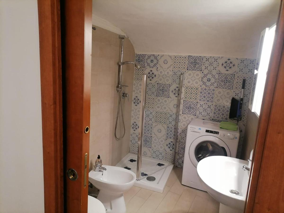 Tinnyhouse Apartment *